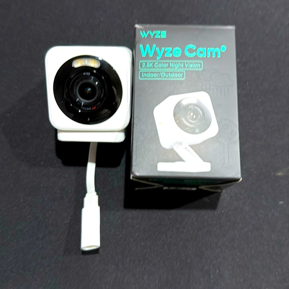 Wyze Cam V4